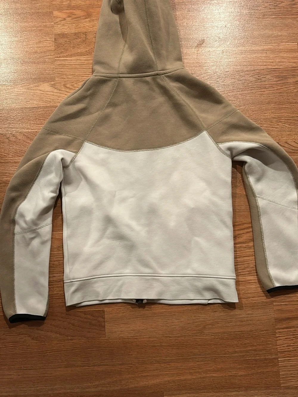 Nike Kids Two-Tone Hooded Zip Jacket - Cream & Tan with Black pockets
